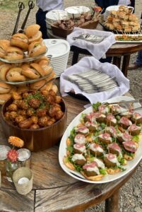 et voila catering outdoors 201x300