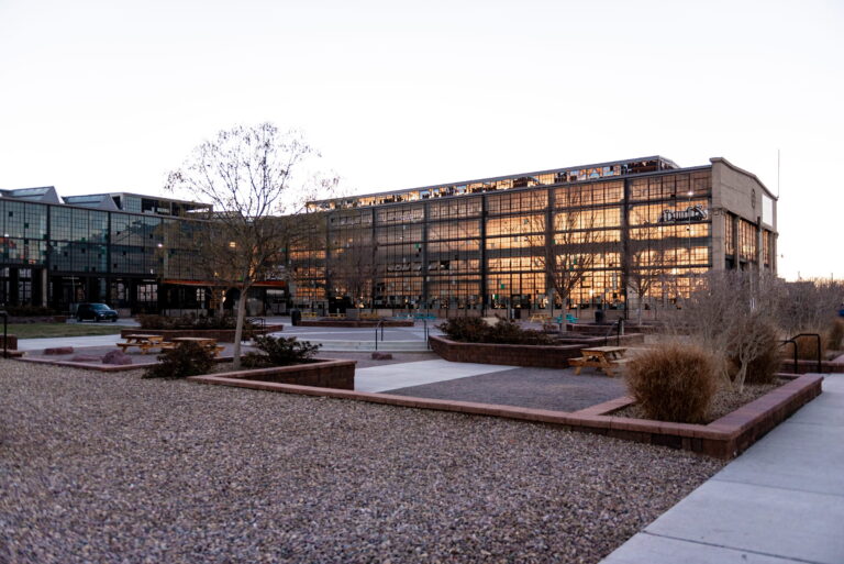 Railyards Courtyard 1 768x513