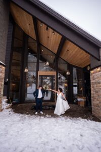 black diamond lodge cole davis photography 200x300