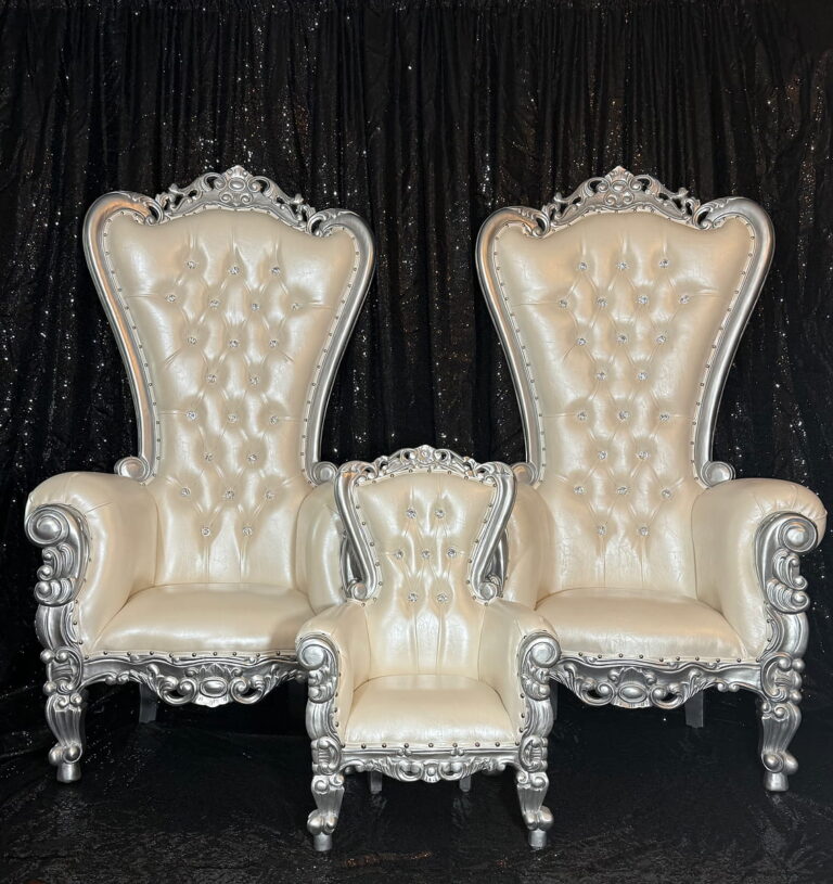 Bougie Throne Chair Fam 1 768x815
