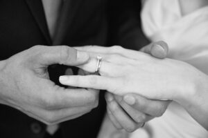 TyMilford Flirt SWWeddings 2026 Gallery 027 300x200
