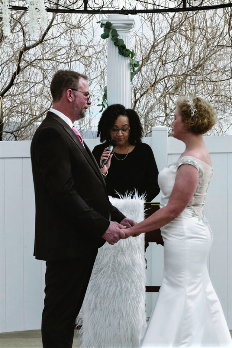 H mo the officiant winter wedding 1 768x1152