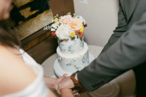 sweet butter baking anni graham photography cake cutting 1 300x200